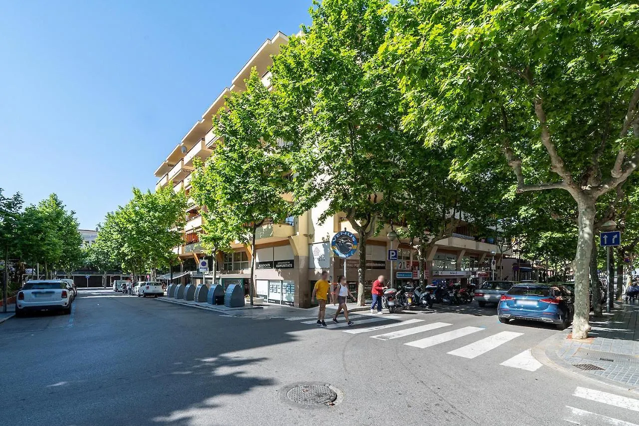 Global Market 0*, Salou Spain