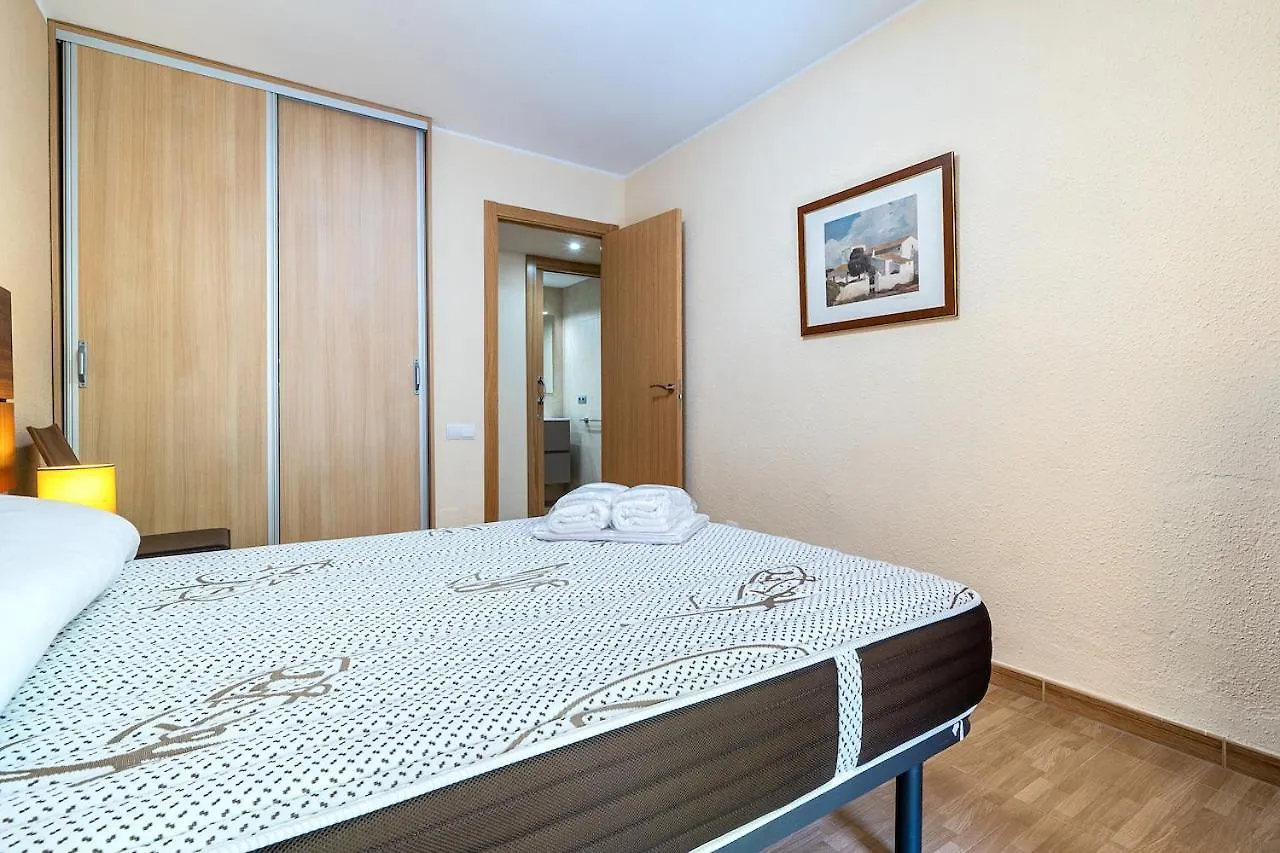 Global Market Apartment